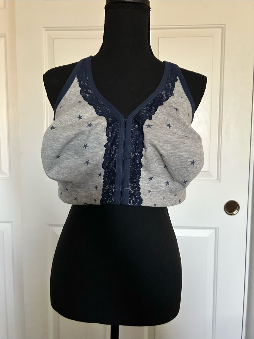 Gray and Navy Lace-Trim Star Print Women's Bra